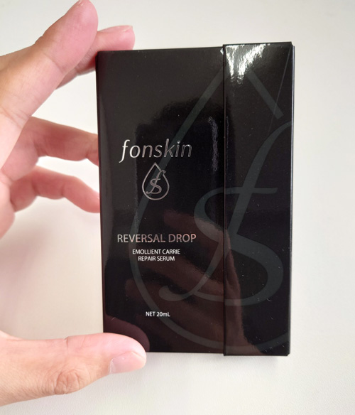 フォンスキン(fonskin) リバーサルドロップの箱表面